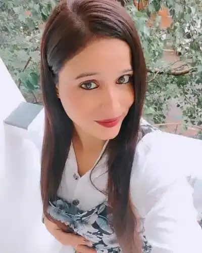Call Girls in Dhanera